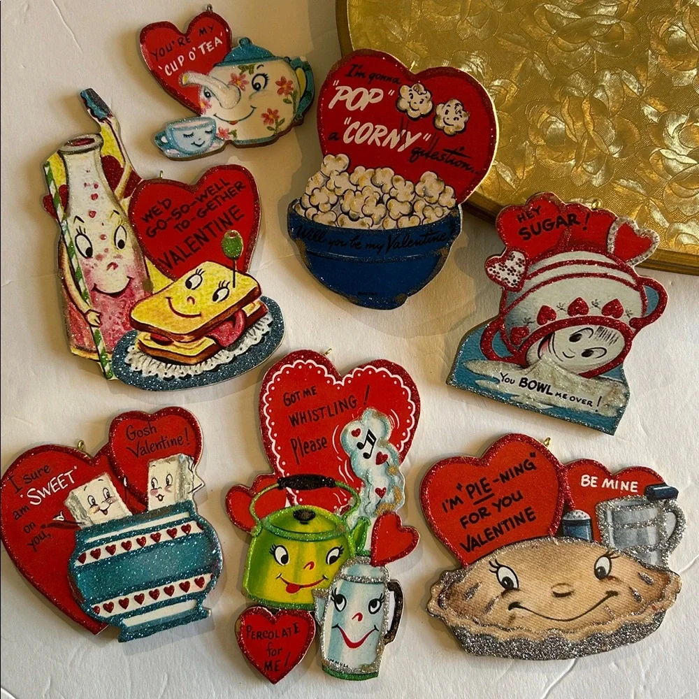 Handmade retro wooden Valentine’s Day ornament decorations x7